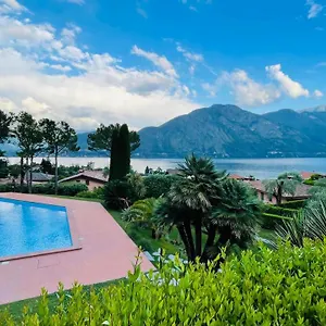 Holiday home View, Swimming Pool, Tennis Court And Private Parking, Mezzegra